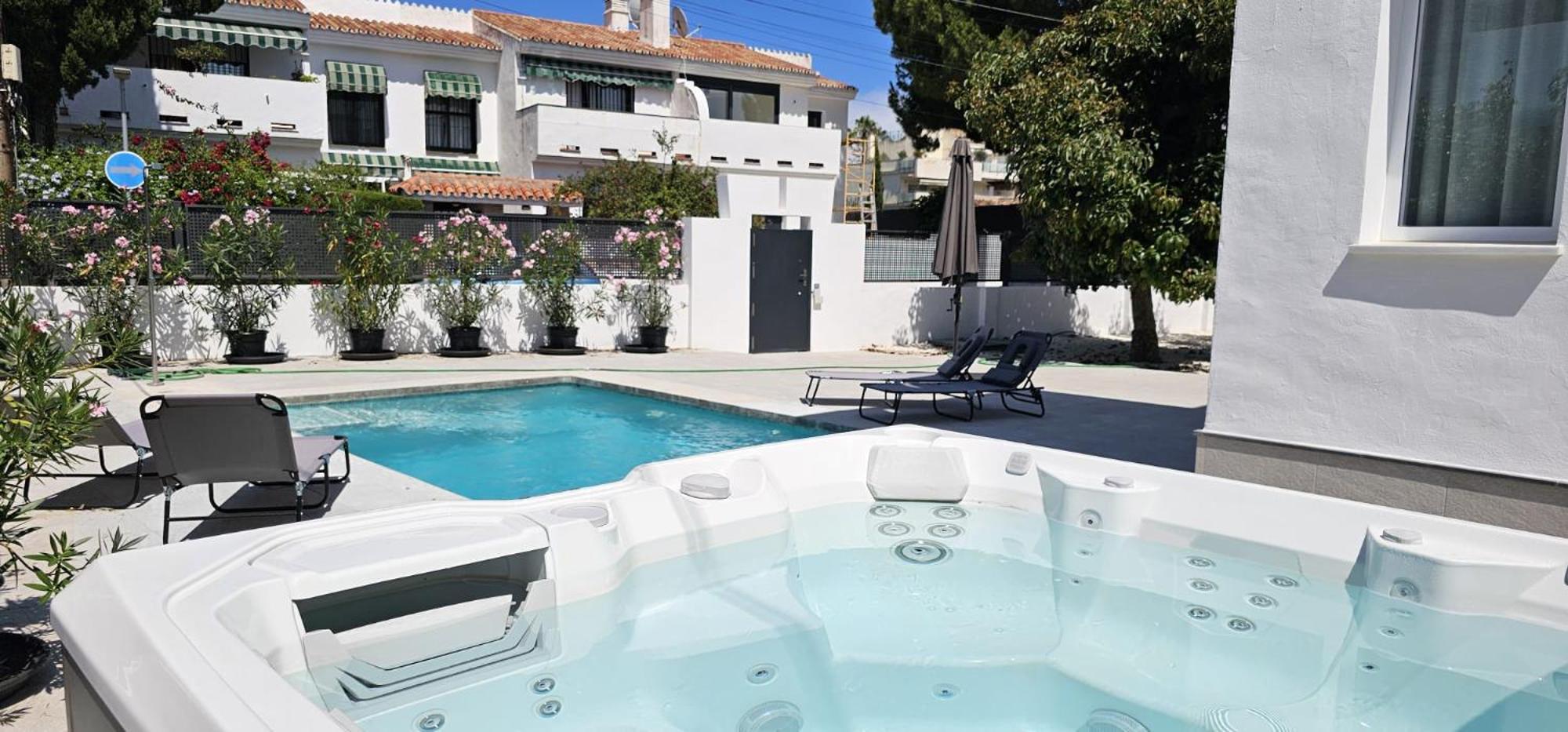 6 Bedrooms New Luxury With Private Pool And Jacuzzi Marbellac